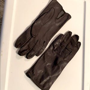 Gloves, leather